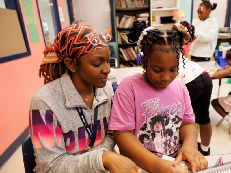 Volunteer with Family Success